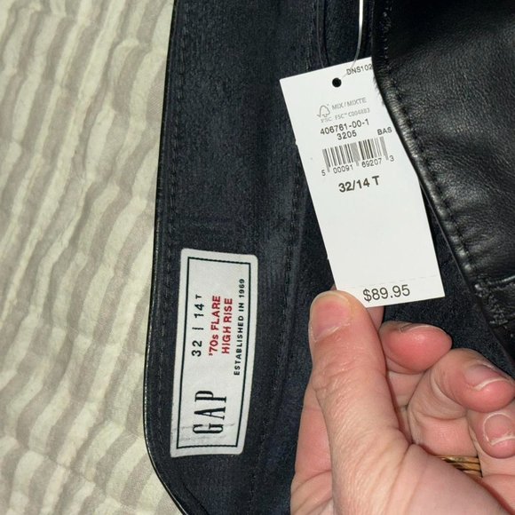 GAP faux leather pants - Picture 5 of 5